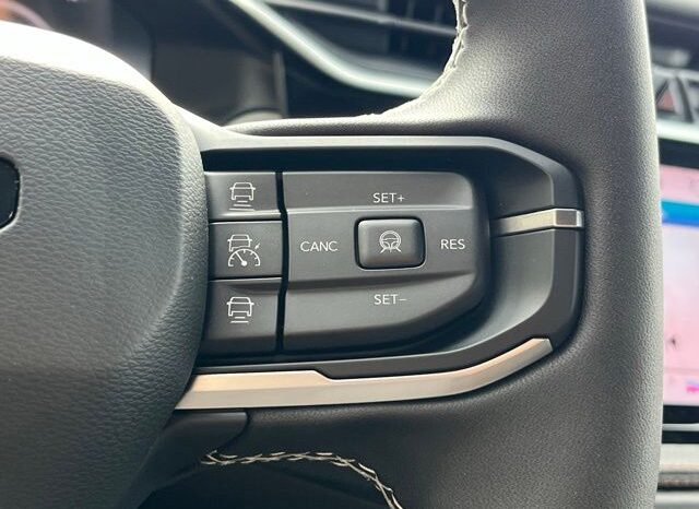 
 Jeep Cherokee full									