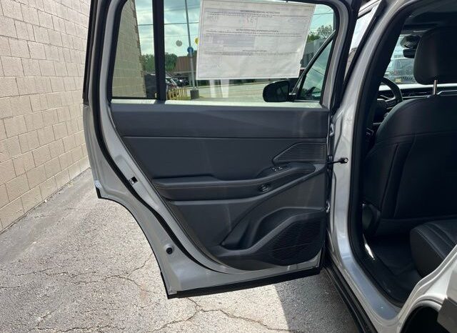 
 Jeep Cherokee full									