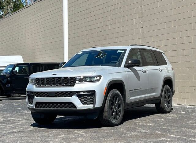 
								Jeep Grand Cherokee L full									