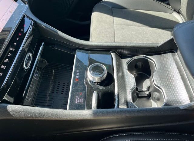
								Jeep Grand Cherokee L full									