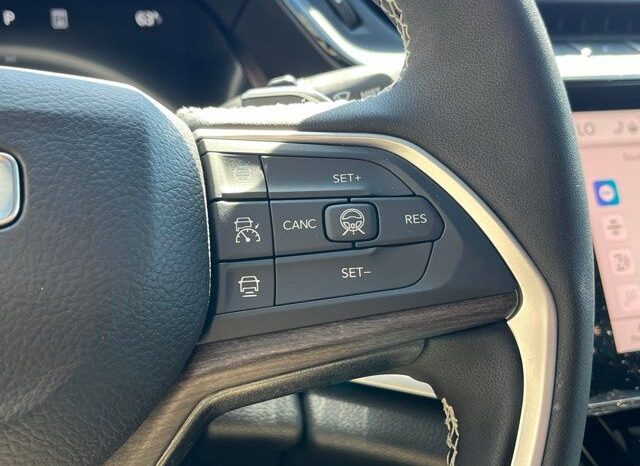 
								Jeep Grand Cherokee L full									