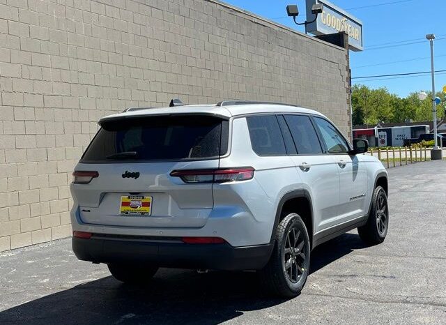 
								Jeep Grand Cherokee L full									