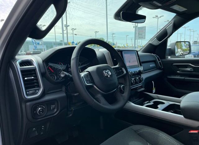 
								Ram 1500 full									