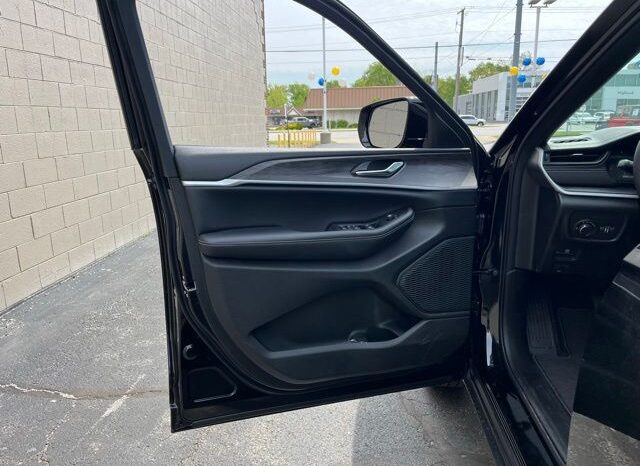 
 Jeep Grand Cherokee L full									