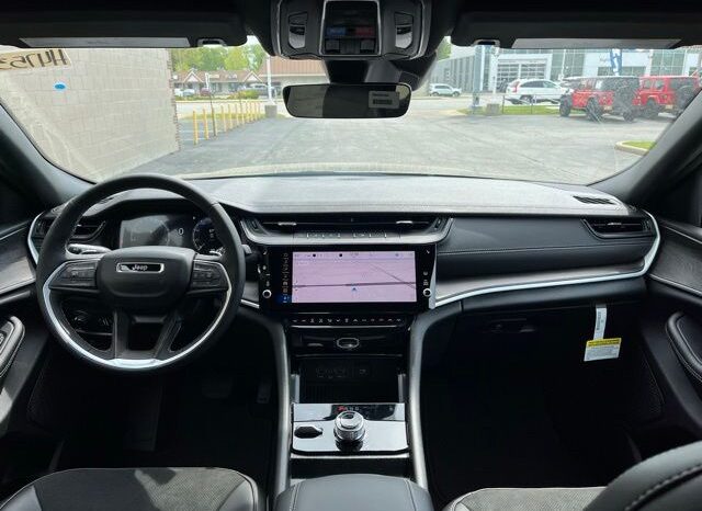 
 Jeep Grand Cherokee L full									