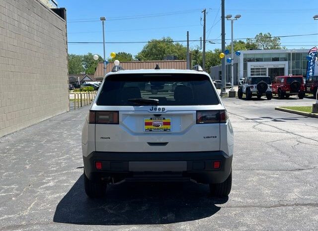 
 Jeep Cherokee full									