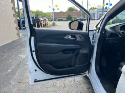 
 Chrysler Pacifica full									