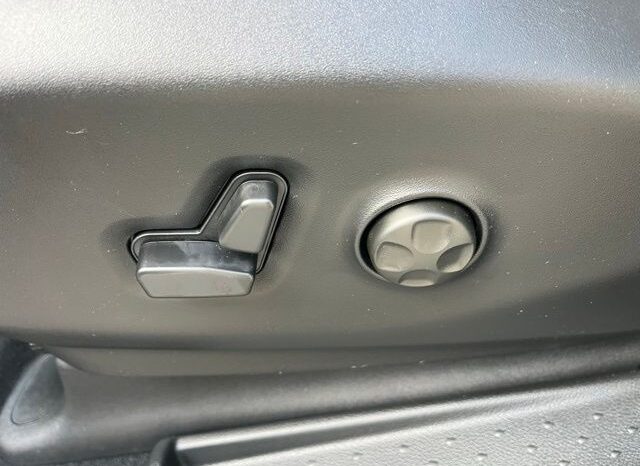 
 Chrysler Pacifica full									