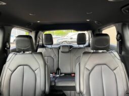 
 Chrysler Pacifica full									