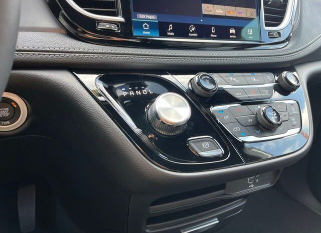 
 Chrysler Pacifica full									