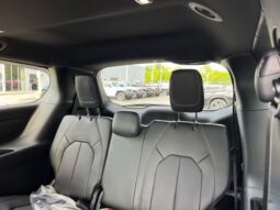 
 Chrysler Pacifica full									