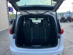
 Chrysler Pacifica full									
