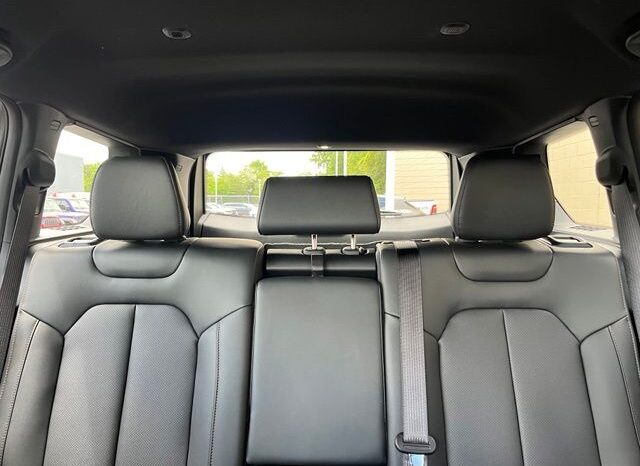 
 Jeep Cherokee full									