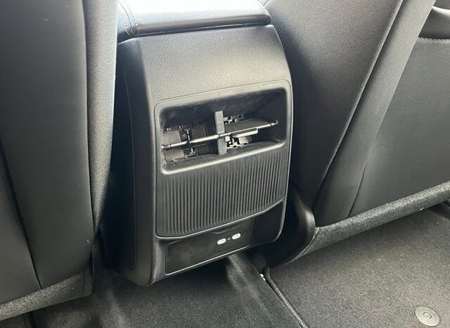 
 Jeep Cherokee full									