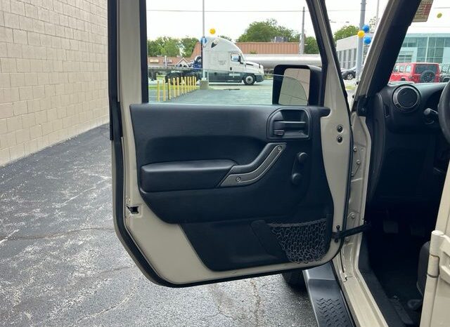 
 Jeep Wrangler JK full									