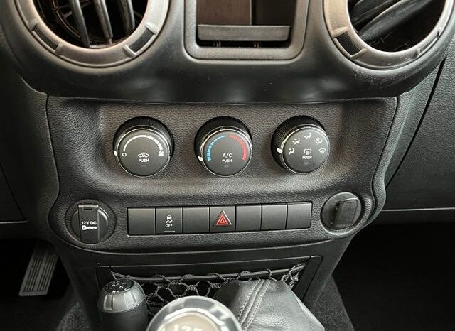 
 Jeep Wrangler JK full									