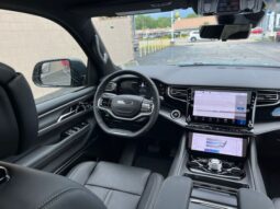 
 Jeep Grand Wagoneer full									