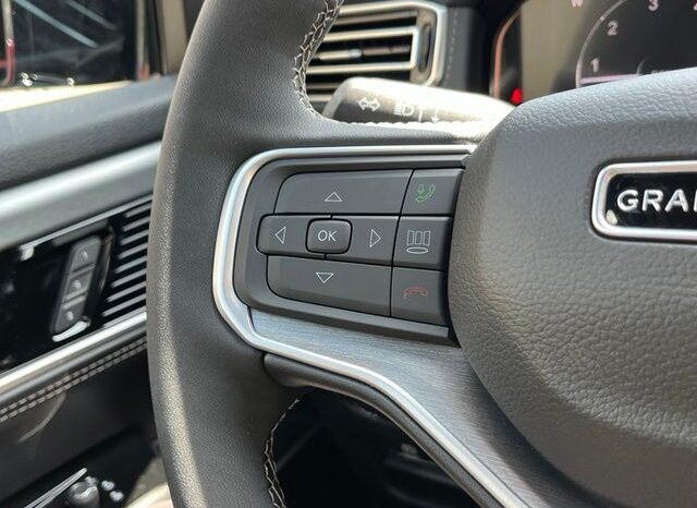 
 Jeep Grand Wagoneer full									