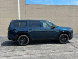 
 Jeep Grand Wagoneer full									