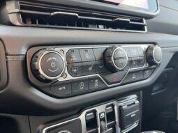 Jeep Wrangler full