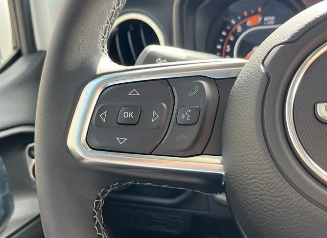 
 Jeep Wrangler full									