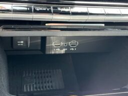Jeep Grand Wagoneer full