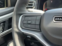 Jeep Grand Wagoneer full