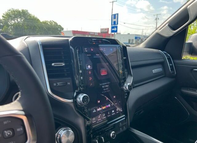 
								Ram 1500 full									