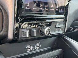 
										Ram 1500 full									
