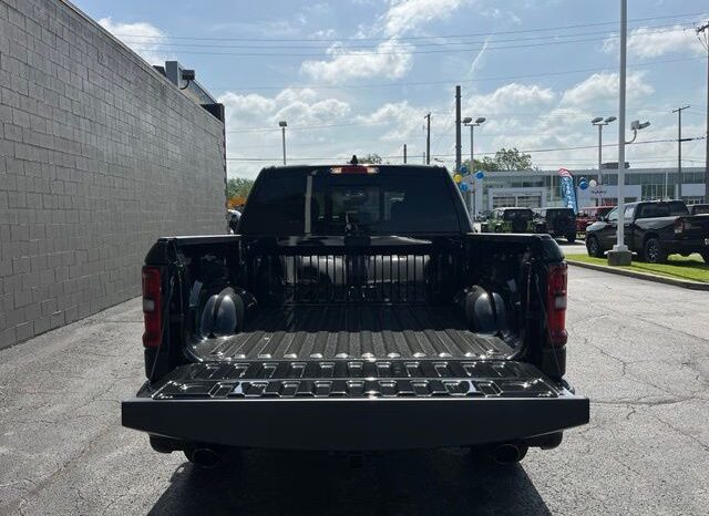 
								Ram 1500 full									