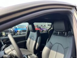 Chrysler Pacifica full