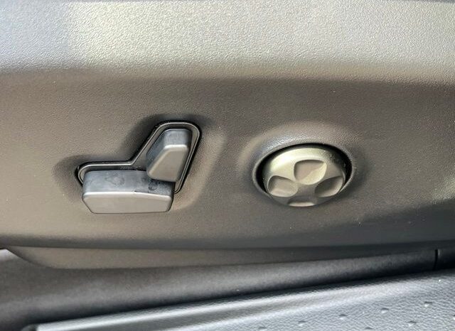 
 Chrysler Pacifica full									