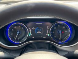 Chrysler Pacifica full