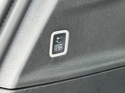 Chrysler Pacifica full