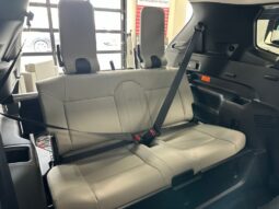 Mitsubishi Outlander PHEV full