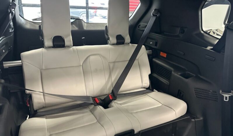 
 Mitsubishi Outlander PHEV full									