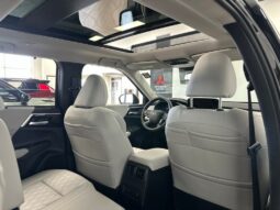 Mitsubishi Outlander PHEV full