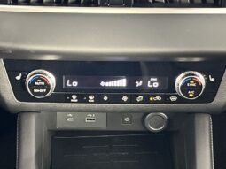 
 Mitsubishi Outlander PHEV full									