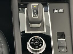 
 Mitsubishi Outlander PHEV full									