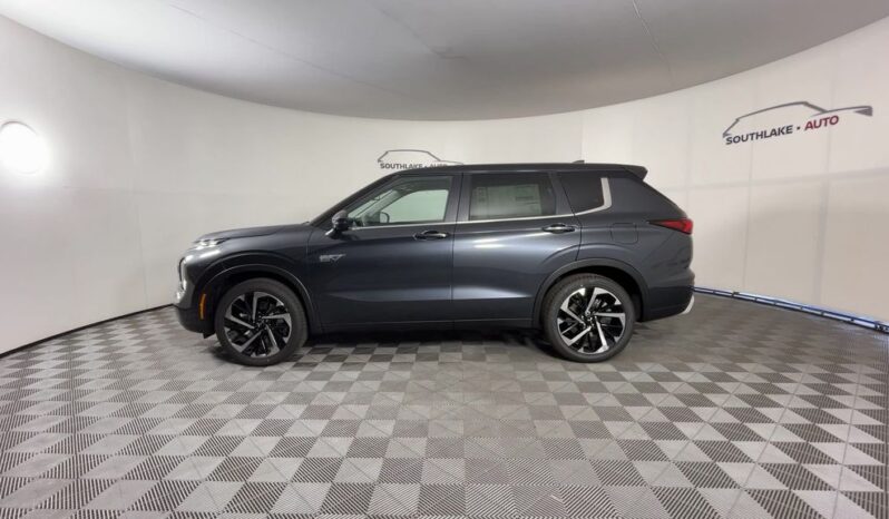 
 Mitsubishi Outlander PHEV full									