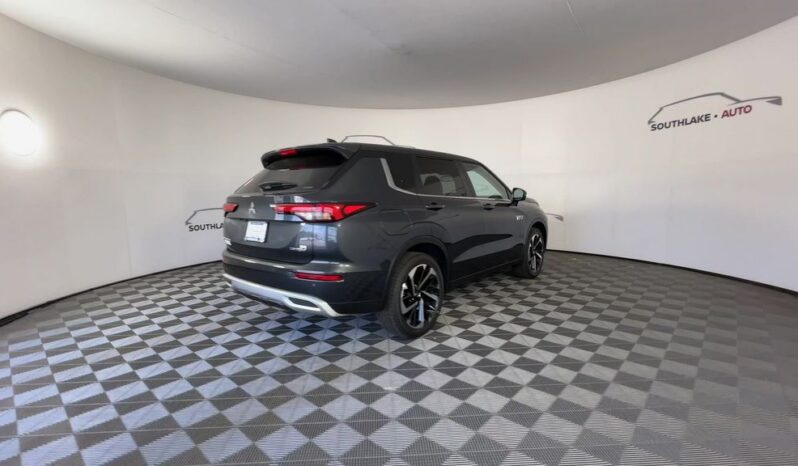 
 Mitsubishi Outlander PHEV full									