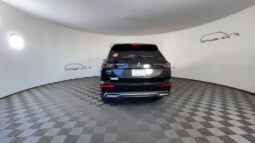 
 Mitsubishi Outlander full									