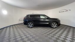 
 Mitsubishi Outlander full									