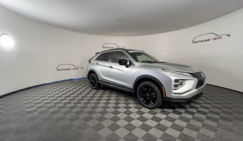 
 Mitsubishi Eclipse Cross full									