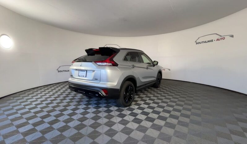 
 Mitsubishi Eclipse Cross full									