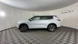 Mitsubishi Outlander full