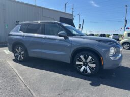 
 Mitsubishi Outlander full									