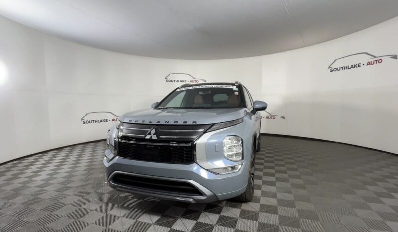 
 Mitsubishi Outlander full									