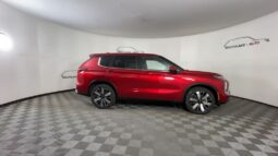 Mitsubishi Outlander full