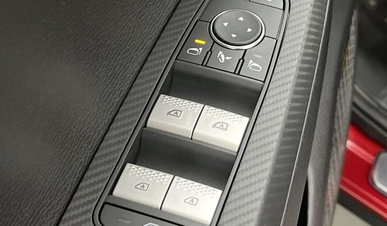 
 Mitsubishi Outlander full									